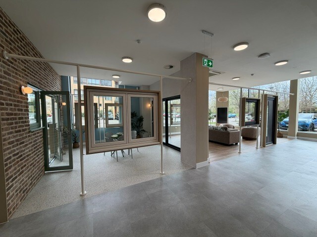 showroom3