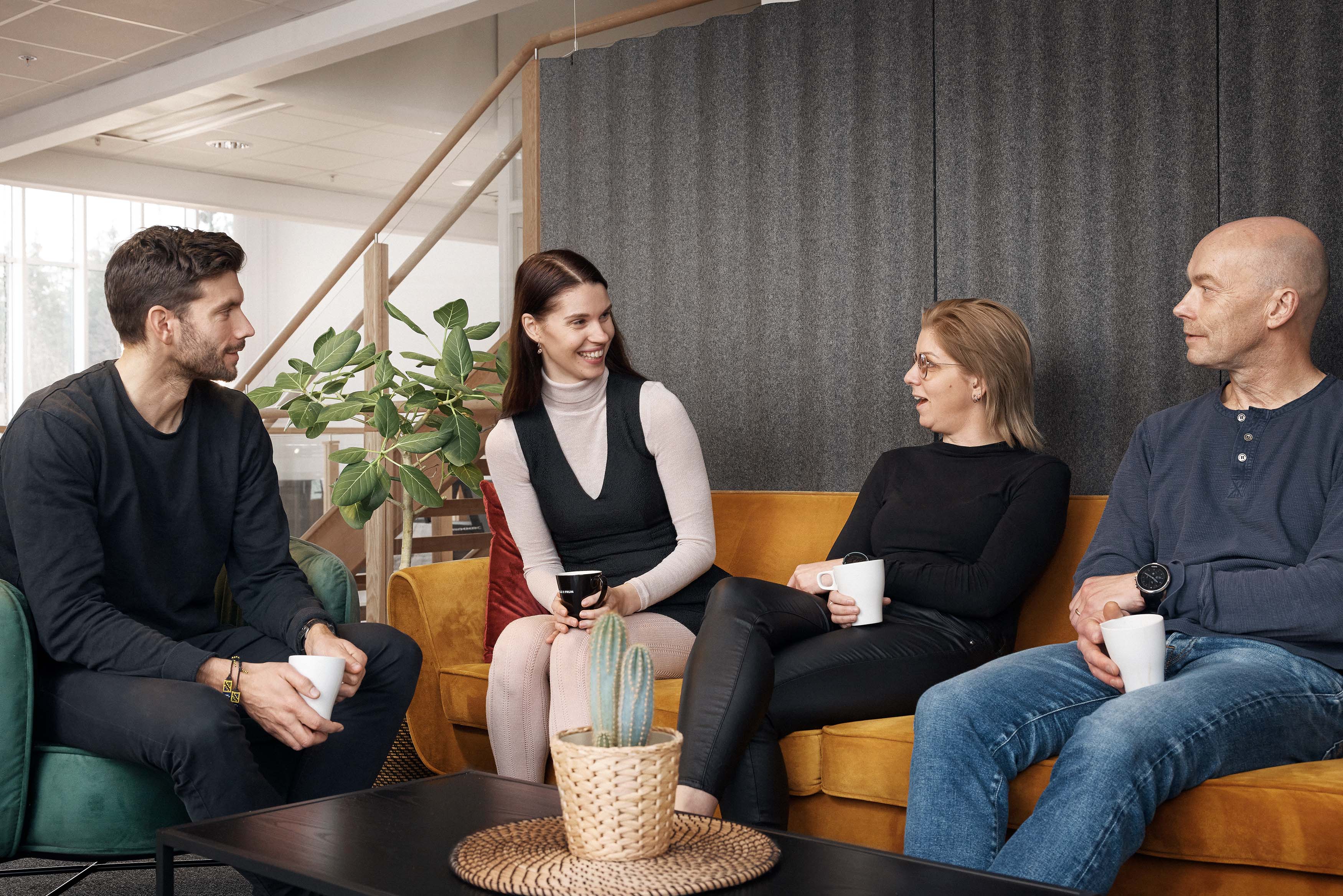 SvFonsterAB_1138-webb